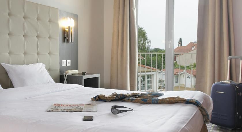 Hotel The Originals Perpignan Sud Le Grillon D'Or 勒宝洛 外观 照片