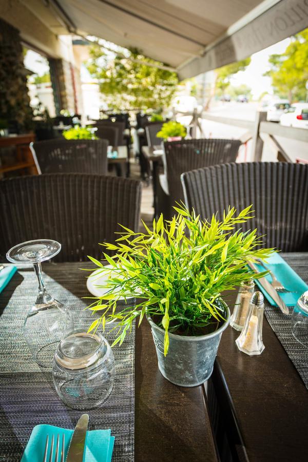 Hotel The Originals Perpignan Sud Le Grillon D'Or 勒宝洛 外观 照片