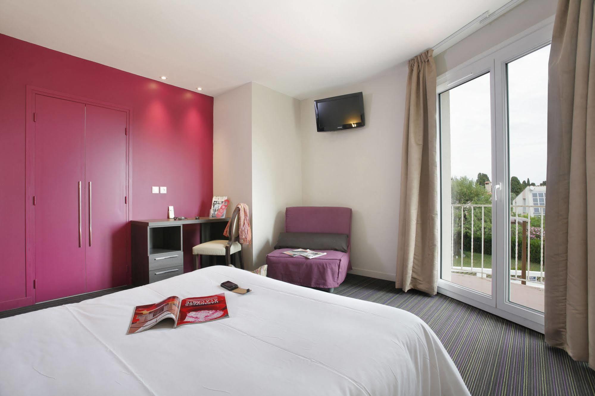 Hotel The Originals Perpignan Sud Le Grillon D'Or 勒宝洛 外观 照片