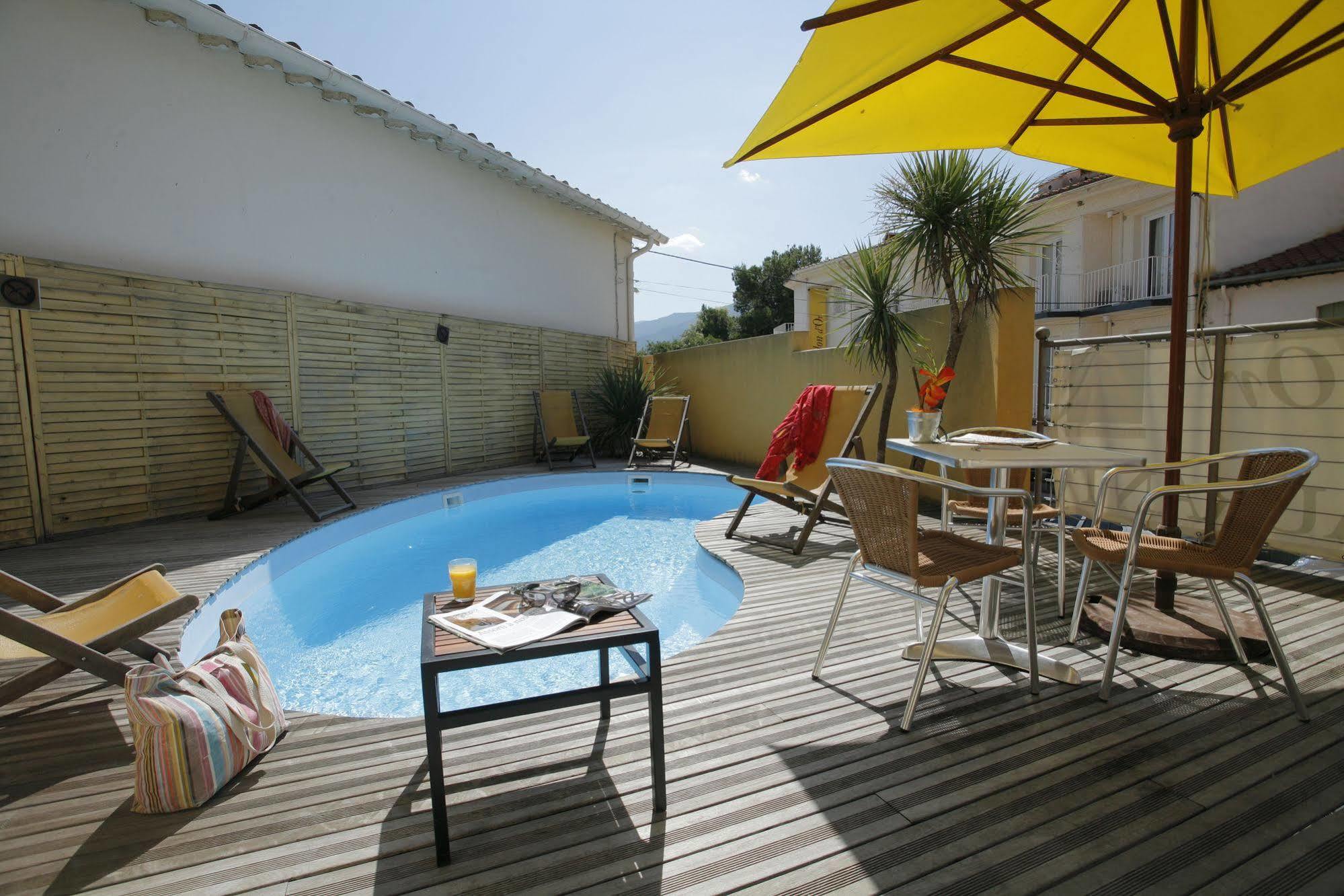 Hotel The Originals Perpignan Sud Le Grillon D'Or 勒宝洛 外观 照片
